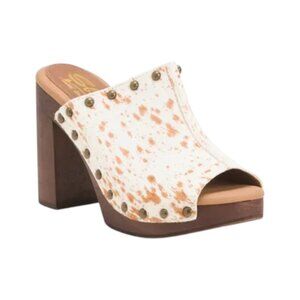 SBICCA Multicolor Leather Crowley Dapple Heels